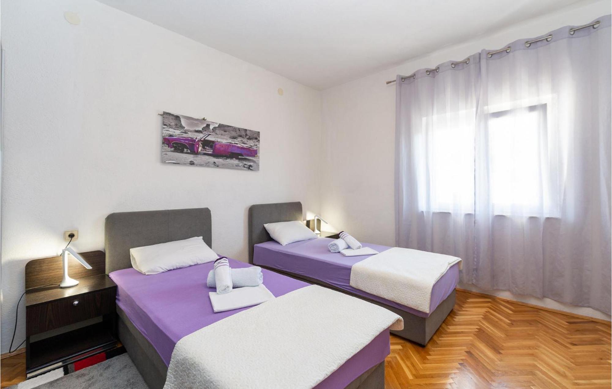 Lovely Apartment In Rovanjska With House Sea View Exterior foto